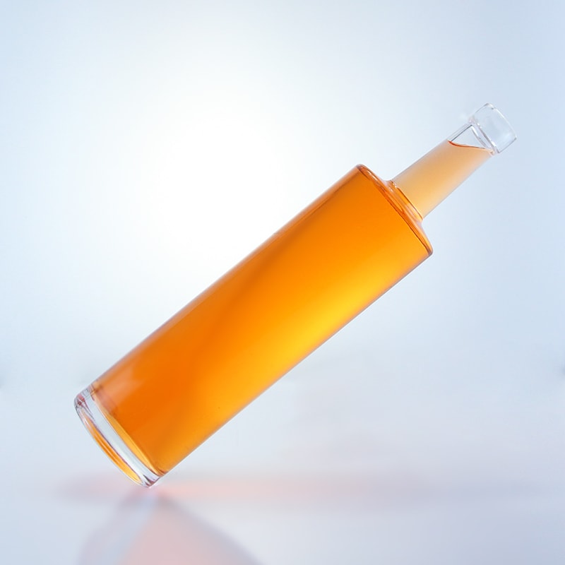 Mountain Fly Heaven Cylindrical Glass Bottle
