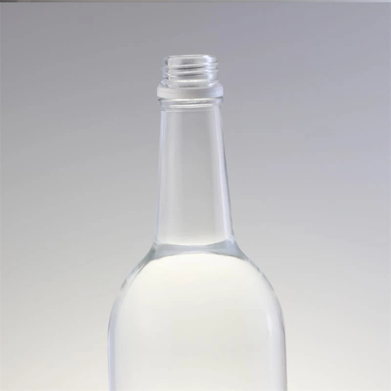 750ml 480g screw mouth vodka bottle