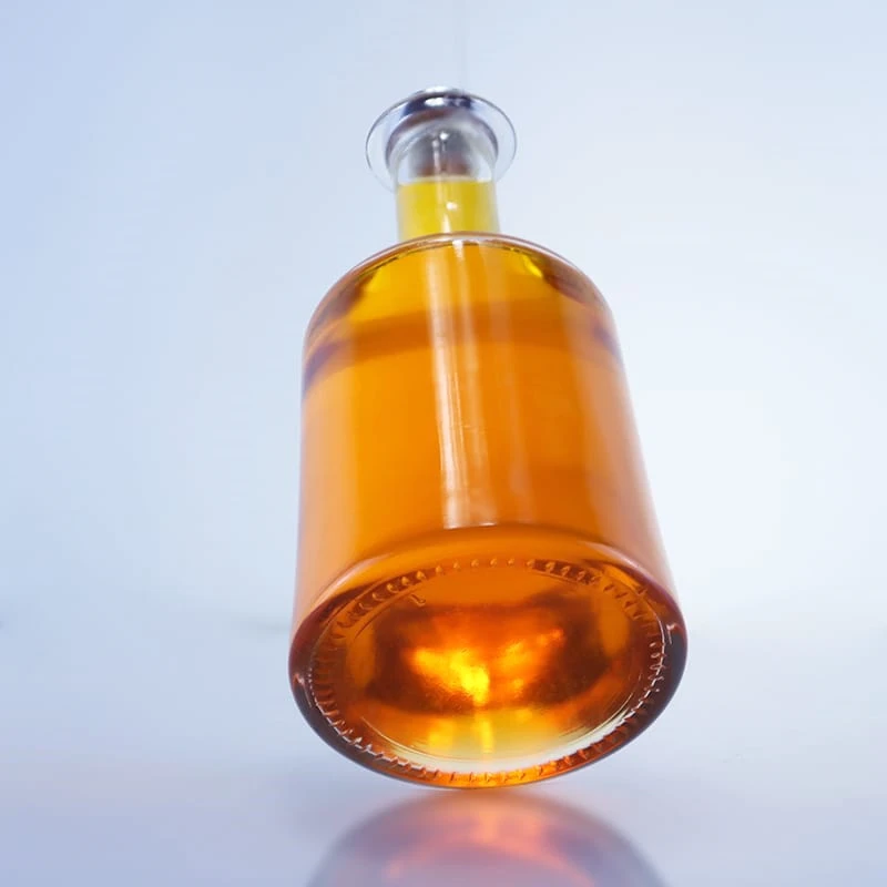 097-custom shape wide bottom long neck transparent glass bottle
