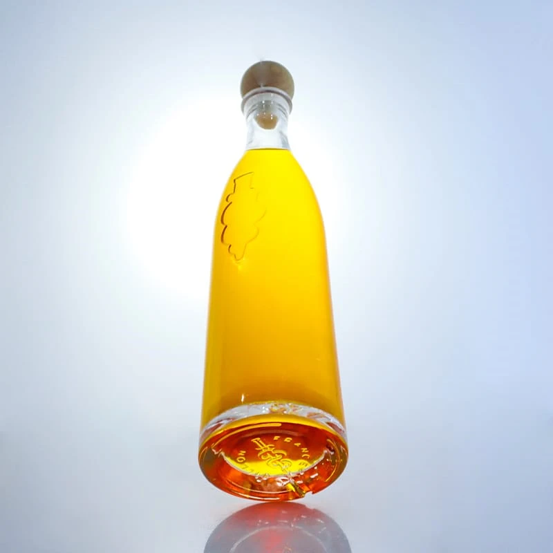 171- Custom-made 70cl glass bottle for gin