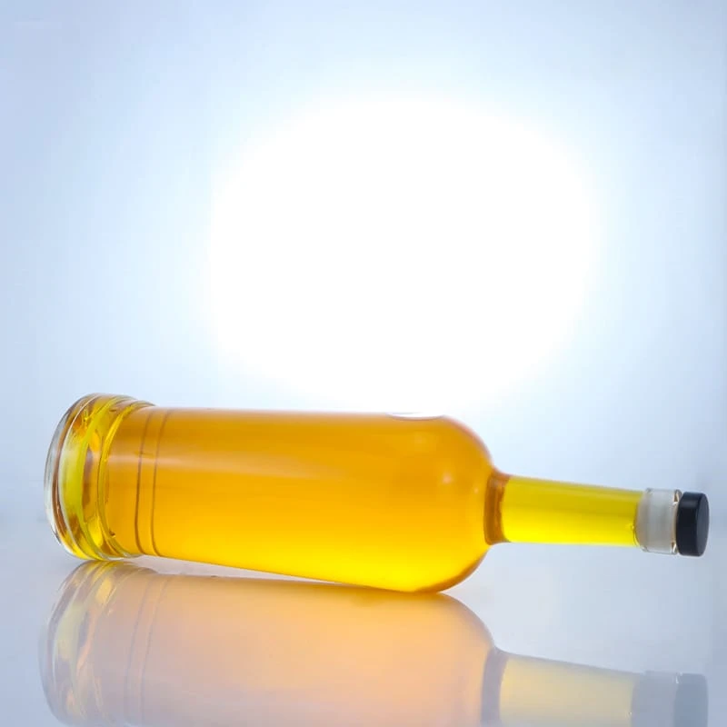 208-Popular 750ml glass rum gin bottles with stoppers