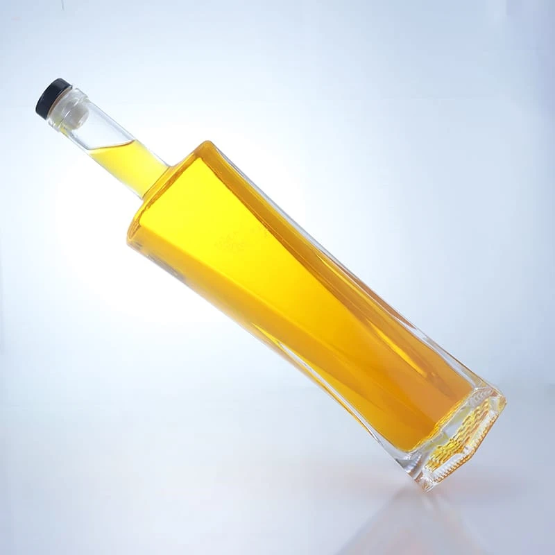 201-2022 top trend 750ml tall empty glass bottle for spirits