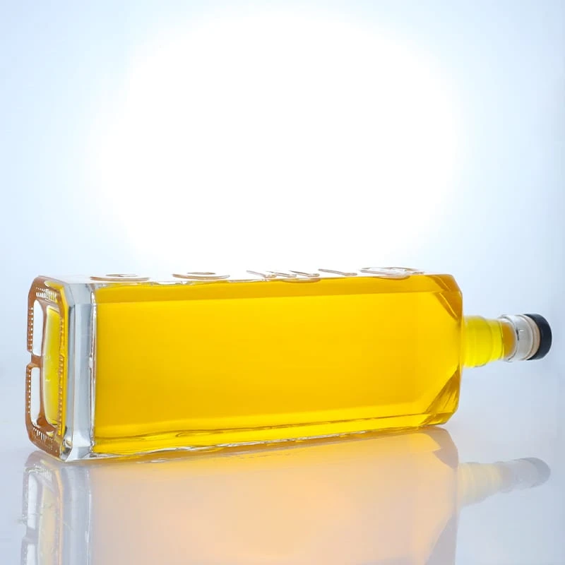 231-High grade 1000ml square glass bottles for spirits