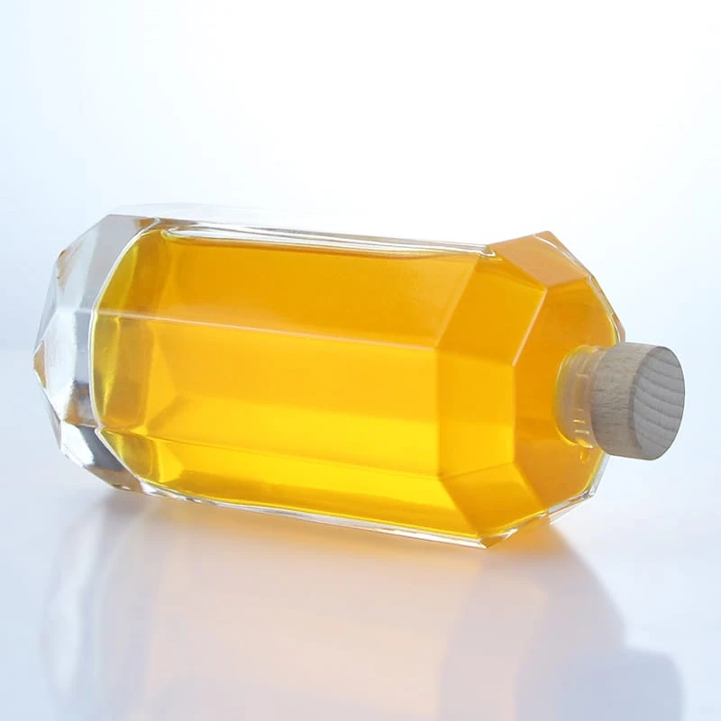 357-Short neck 16oz polygonal shaped glass bottle for spirits