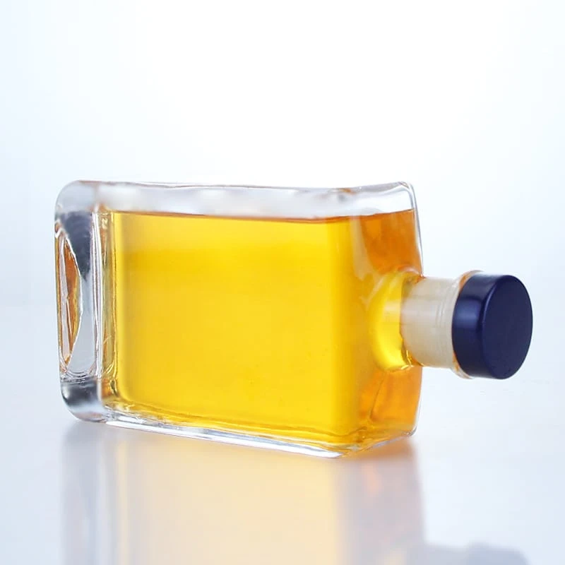 flat cuboid shape 100ml hot sale whiskey taste bottle 