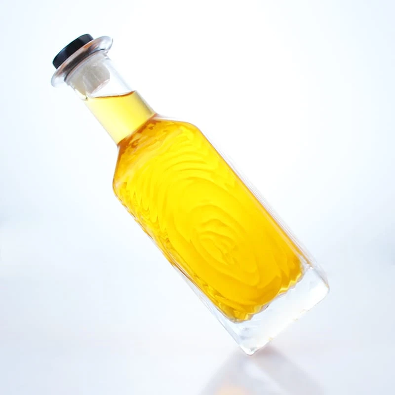 new design engraving whiskey gin bottle 100ml 
