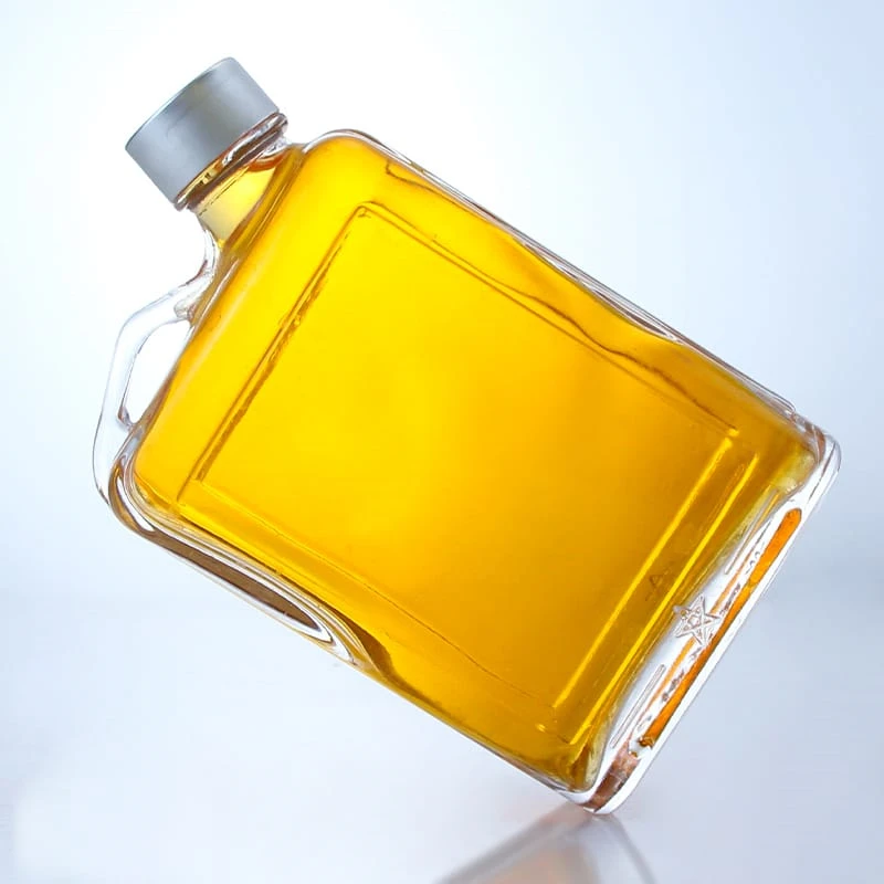 457-wholesale kettle shape transparent bottle with handle