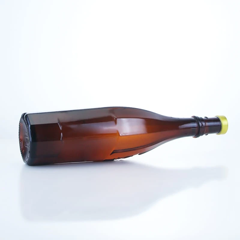 472-500ml custom made glass bottle with embossed logo