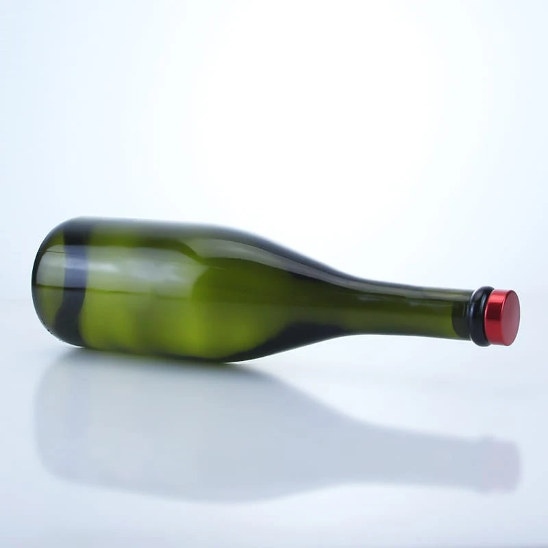 231-750ml green color glass wine bottle with cork for Burgundy