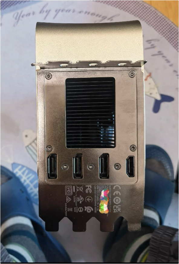 英伟达 RTX 4090 Ti 显卡最新爆料:18176 CUDA + 24GB 显存,600W 功耗