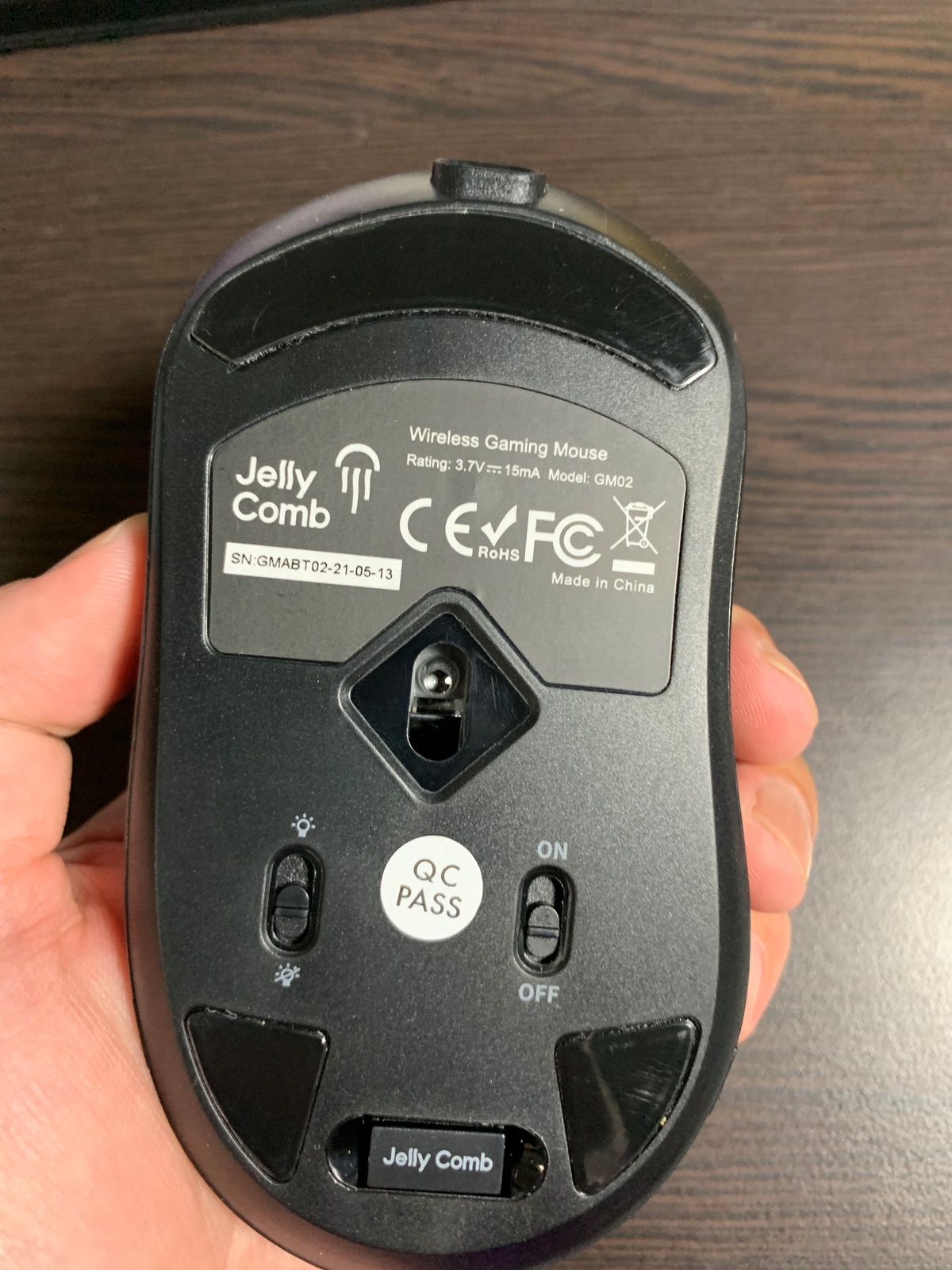 無線滑鼠背面.jpg