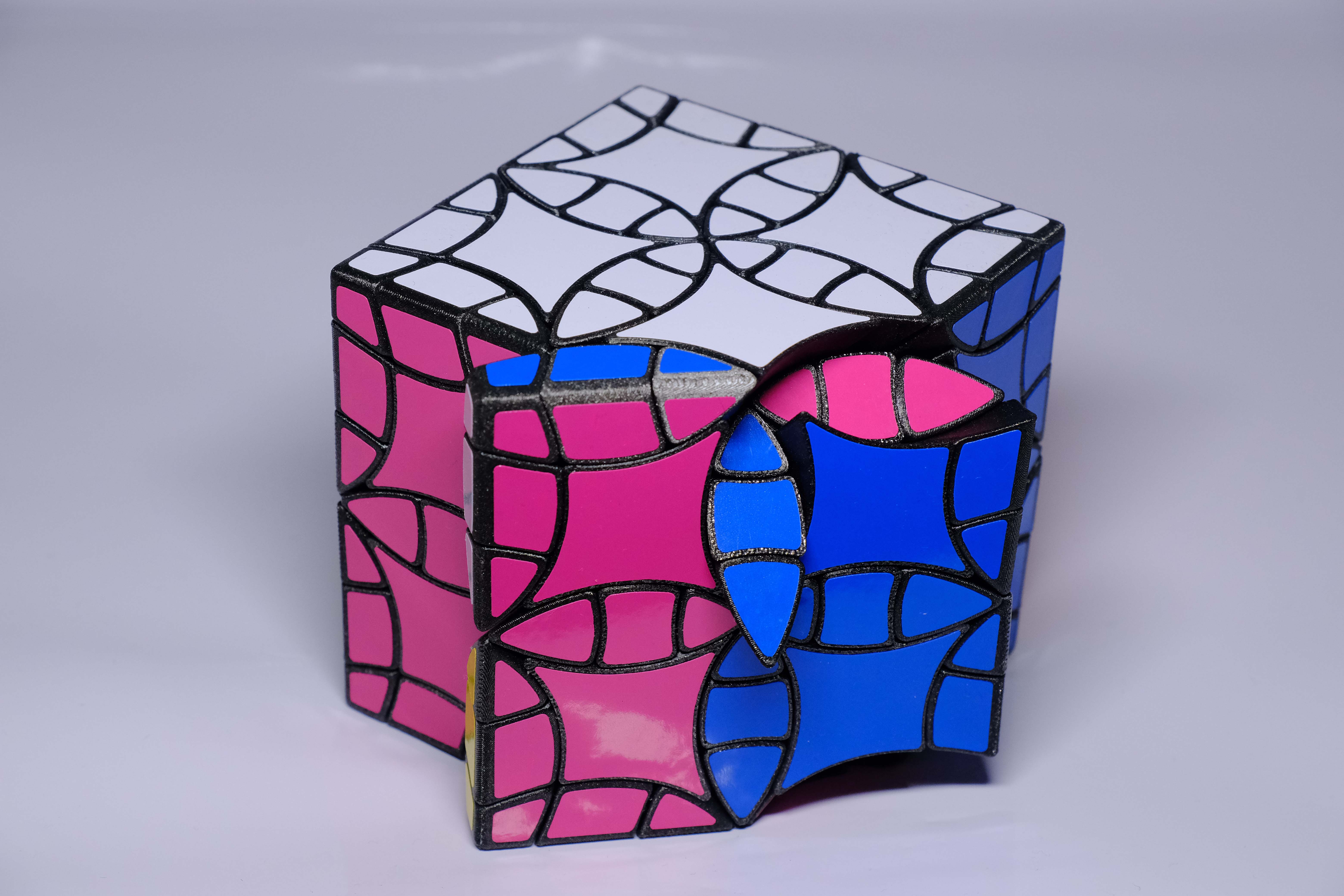 Aurora Cube Plus4.jpg