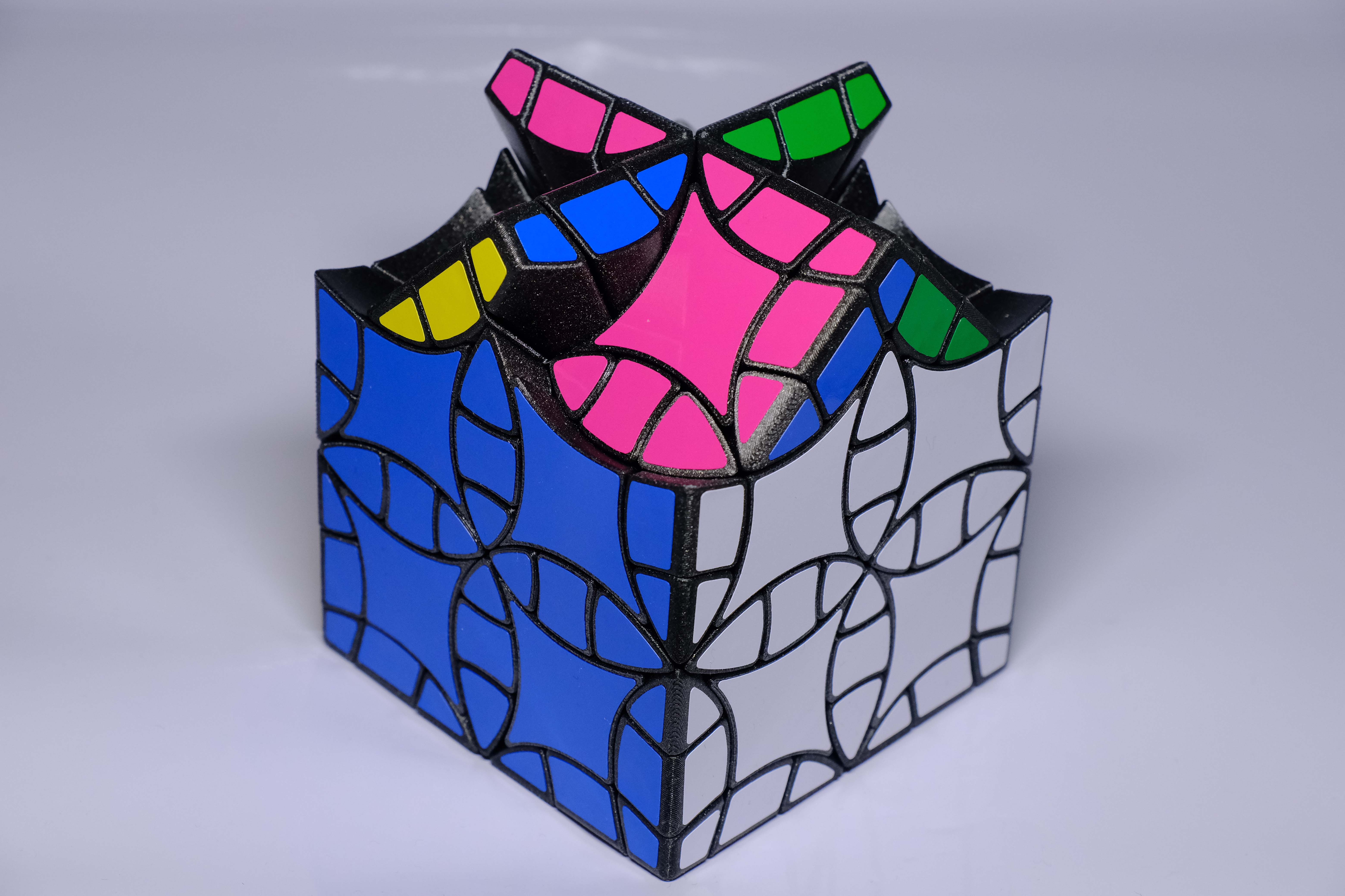 Aurora Cube Plus5.jpg