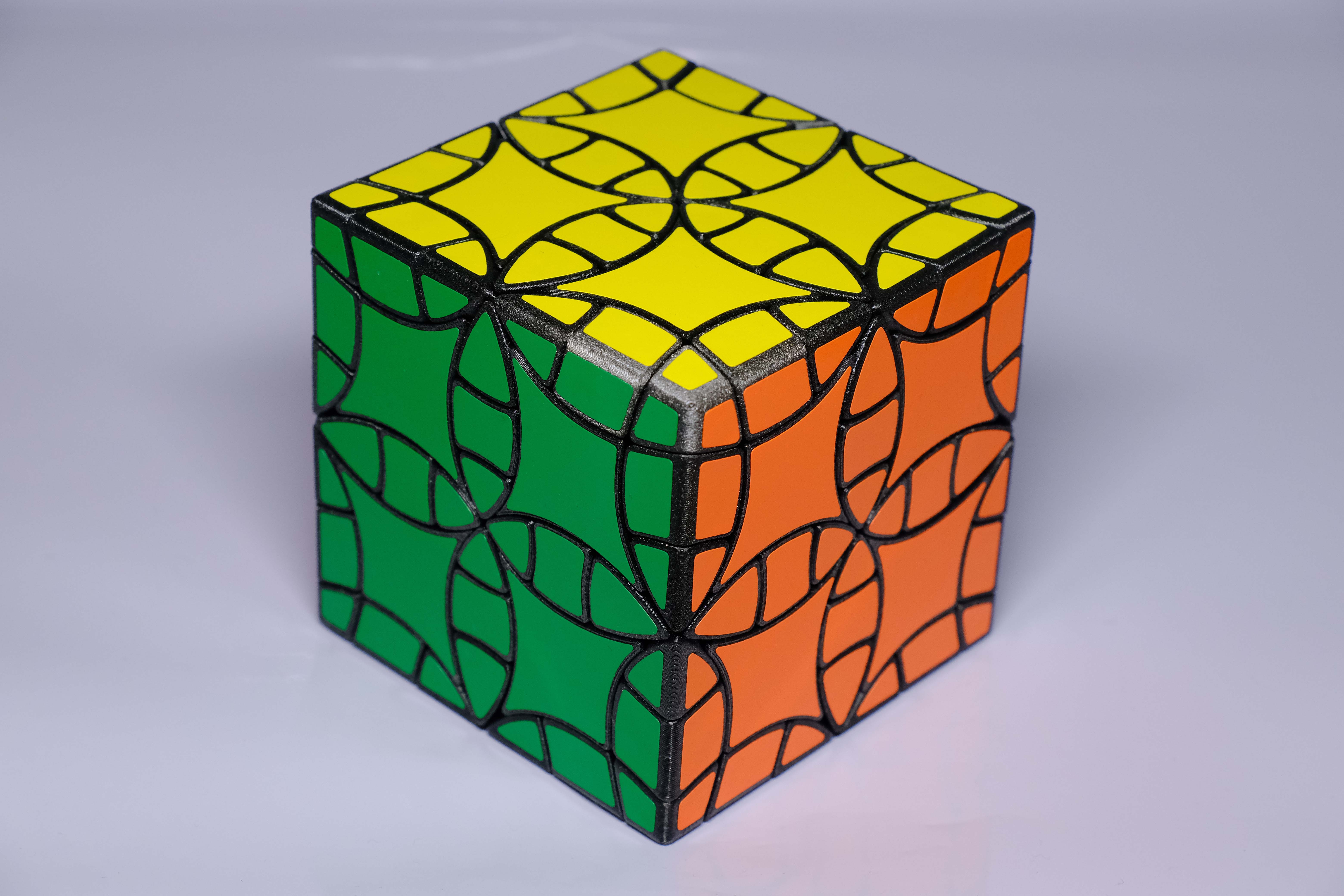 Aurora Cube Plus2.jpg