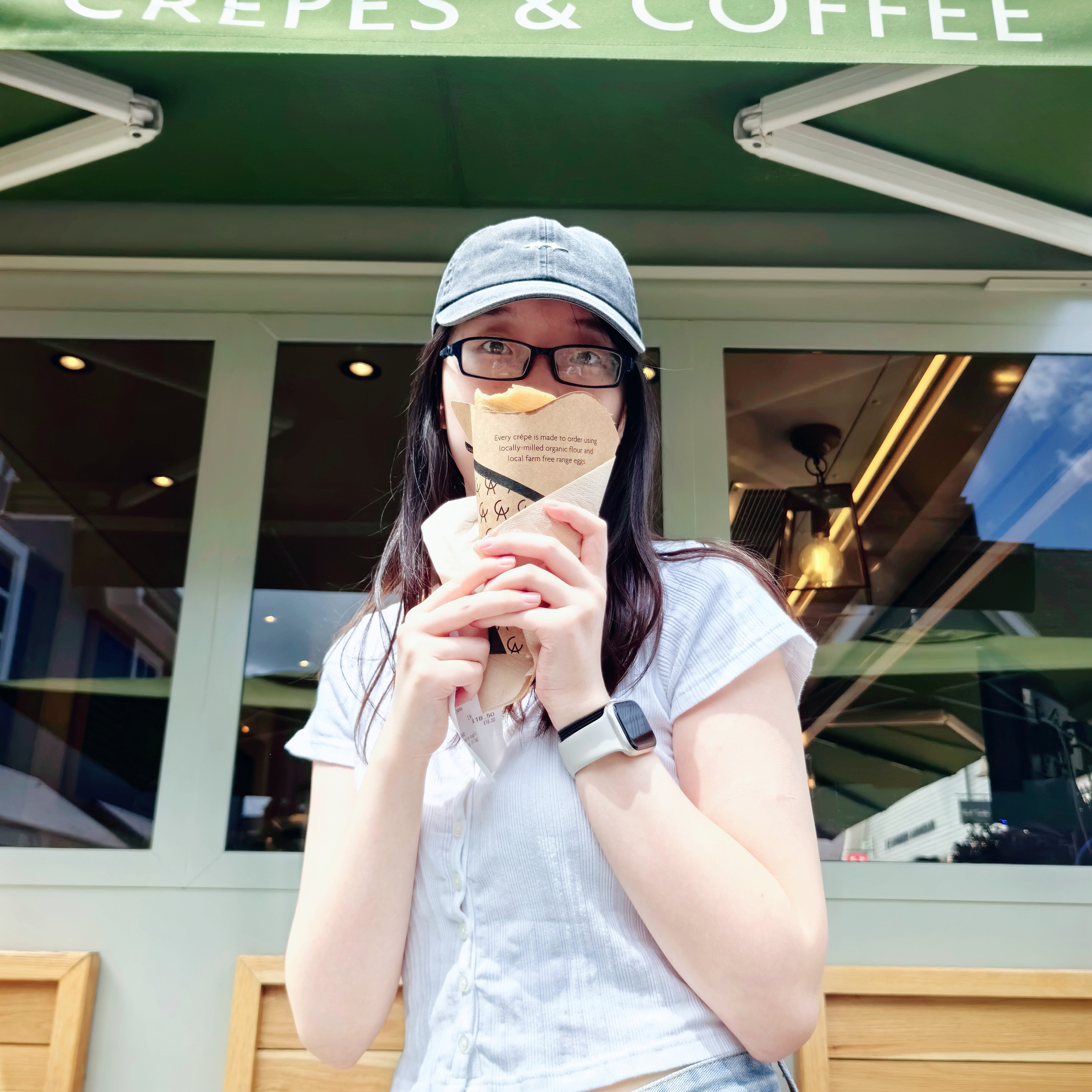 比斯特，猪猪女王的人生照片+1