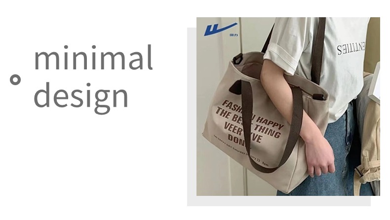 Trendy and fashionable women's canvas bag sharing