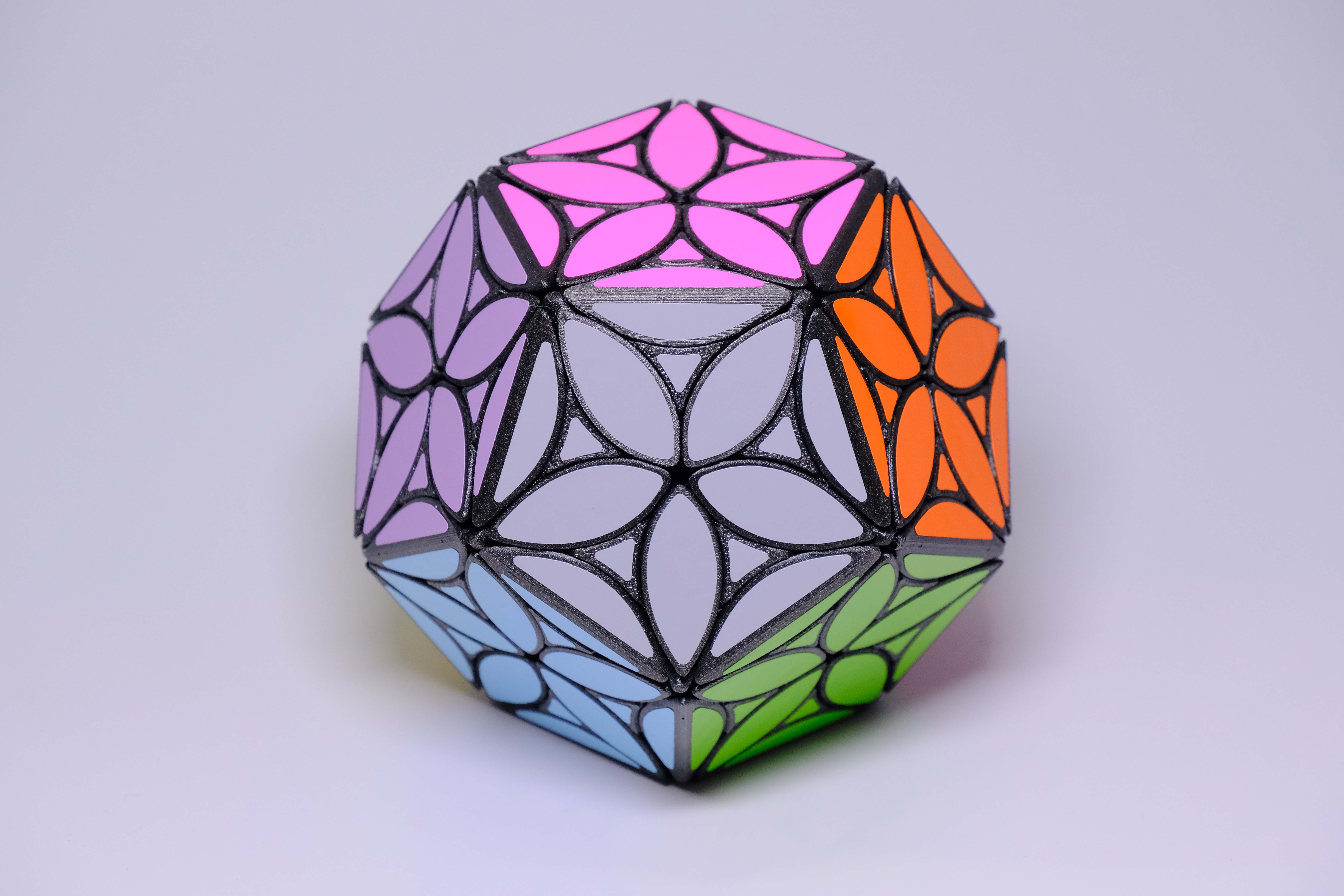 Collider Cube _2_.jpg