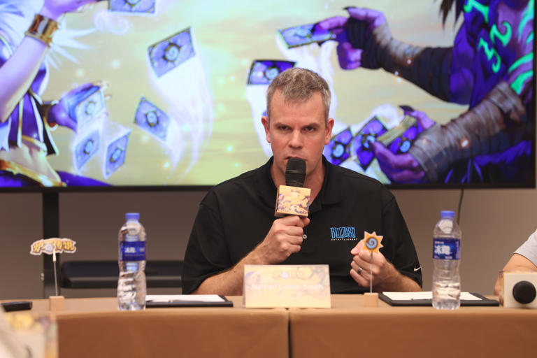 关于《炉石传说》国服回归策划的启发