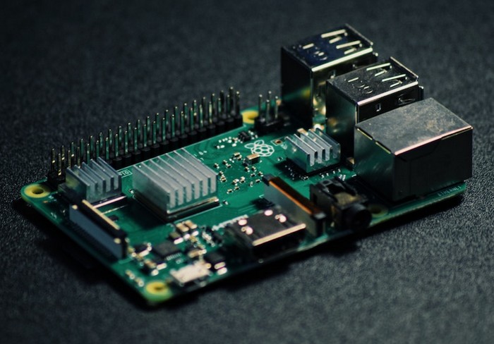 树莓派低成本温控风扇方案