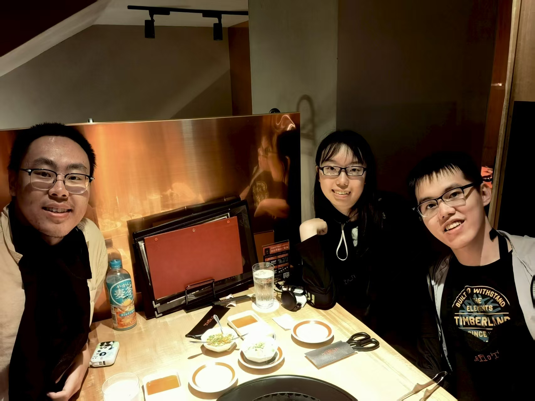 深夜东京街头觅食，超级好吃的和牛！