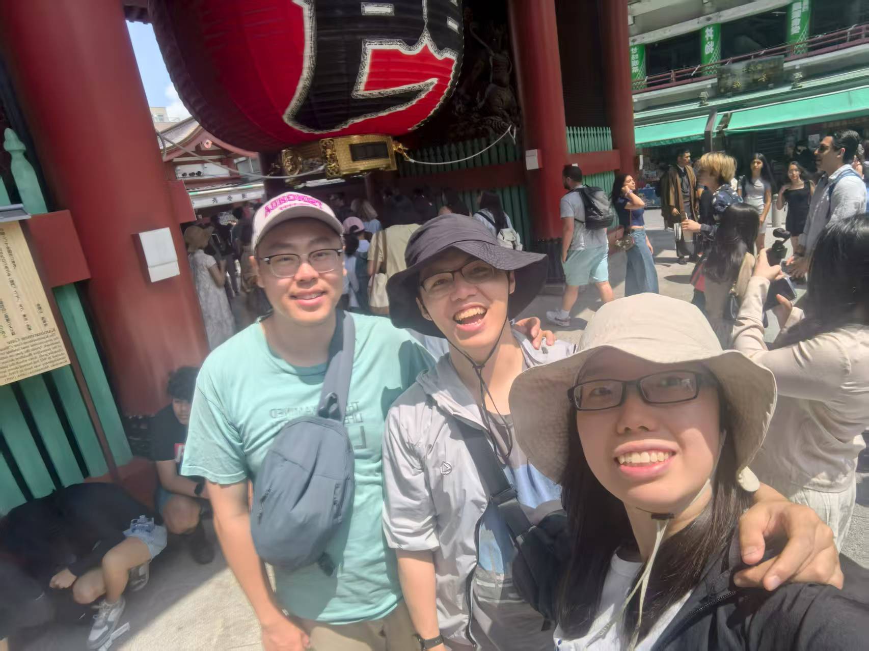 熬夜FROM HK TO TOKYO，第一站打卡浅草寺商业街！！